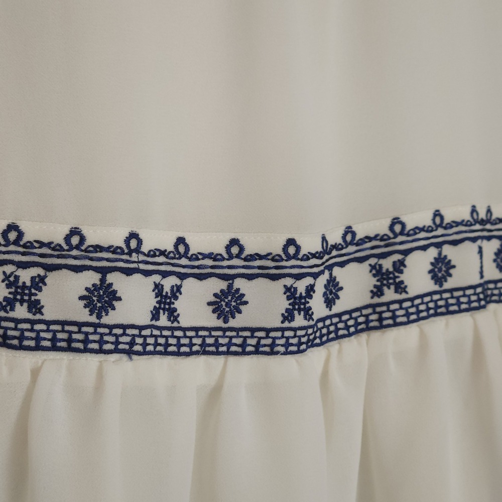 Stella & Dot MAETTE Cream Navy Blue Embroidered V-Neck Boho Peplum Blouse Small - Picture 7 of 7
